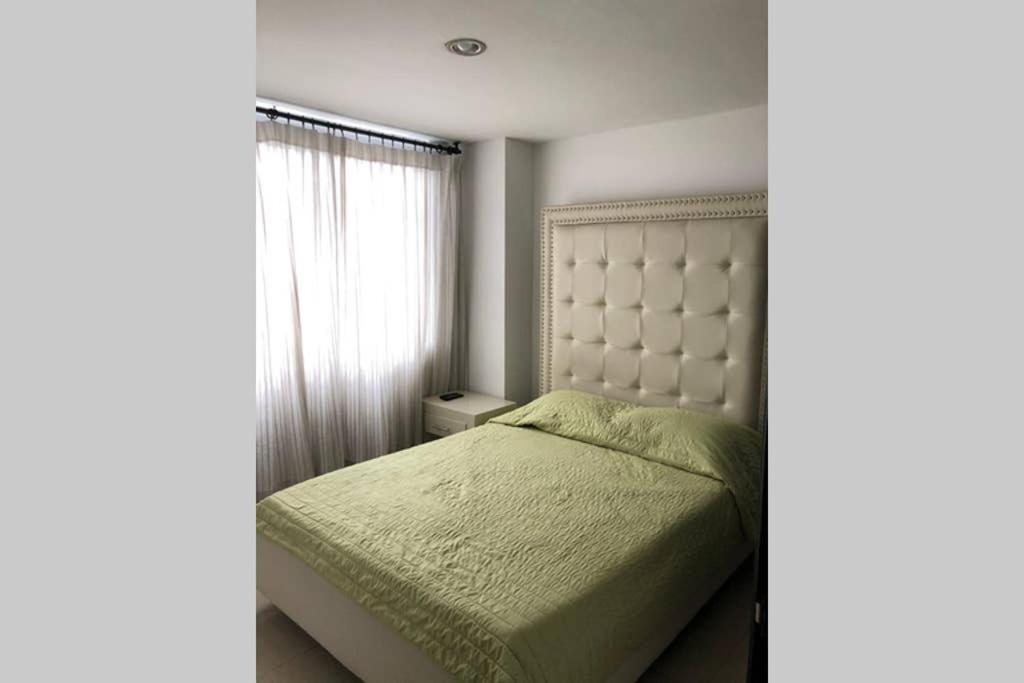 Apartamento Amoblado Con Excelente Ubicacion Pereira Zewnętrze zdjęcie