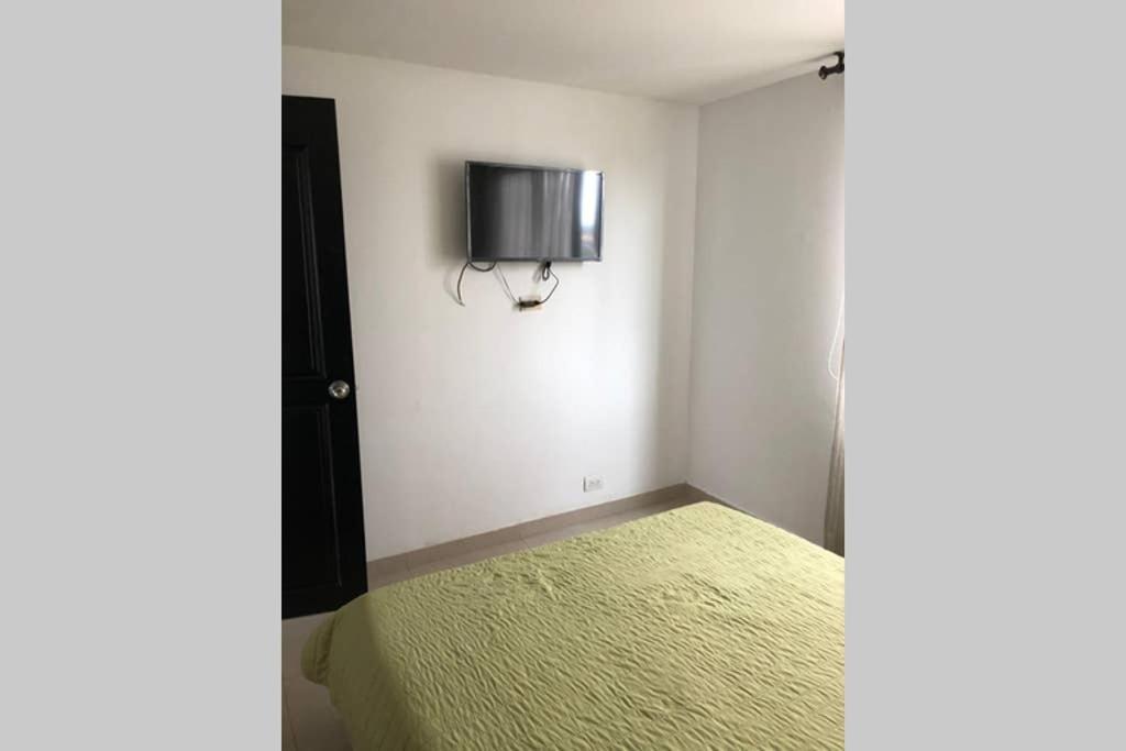 Apartamento Amoblado Con Excelente Ubicacion Pereira Zewnętrze zdjęcie